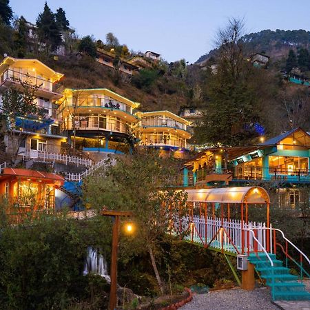Zostel Plus Mussoorie- Kempty Exterior photo