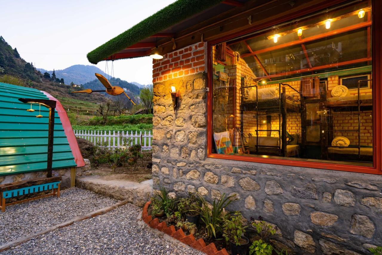 Zostel Plus Mussoorie- Kempty Exterior photo