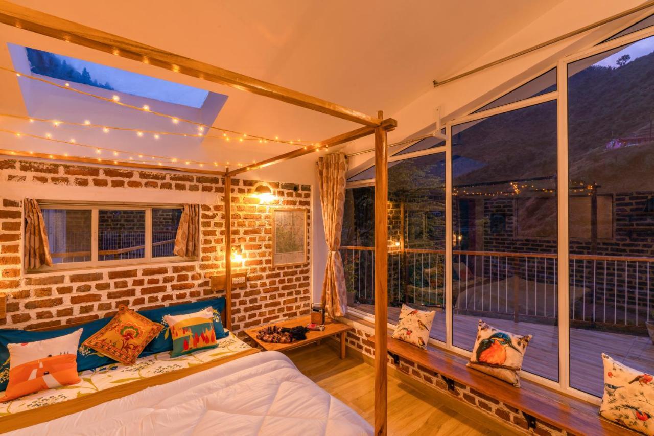Zostel Plus Mussoorie- Kempty Exterior photo