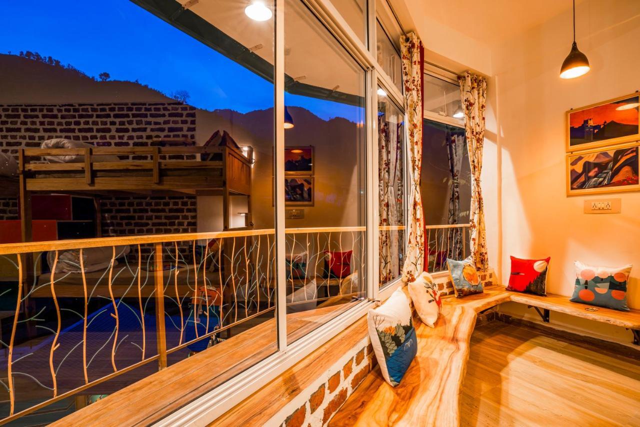 Zostel Plus Mussoorie- Kempty Exterior photo