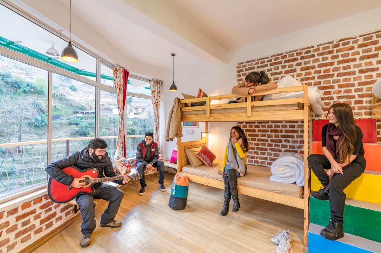 Zostel Plus Mussoorie- Kempty Exterior photo