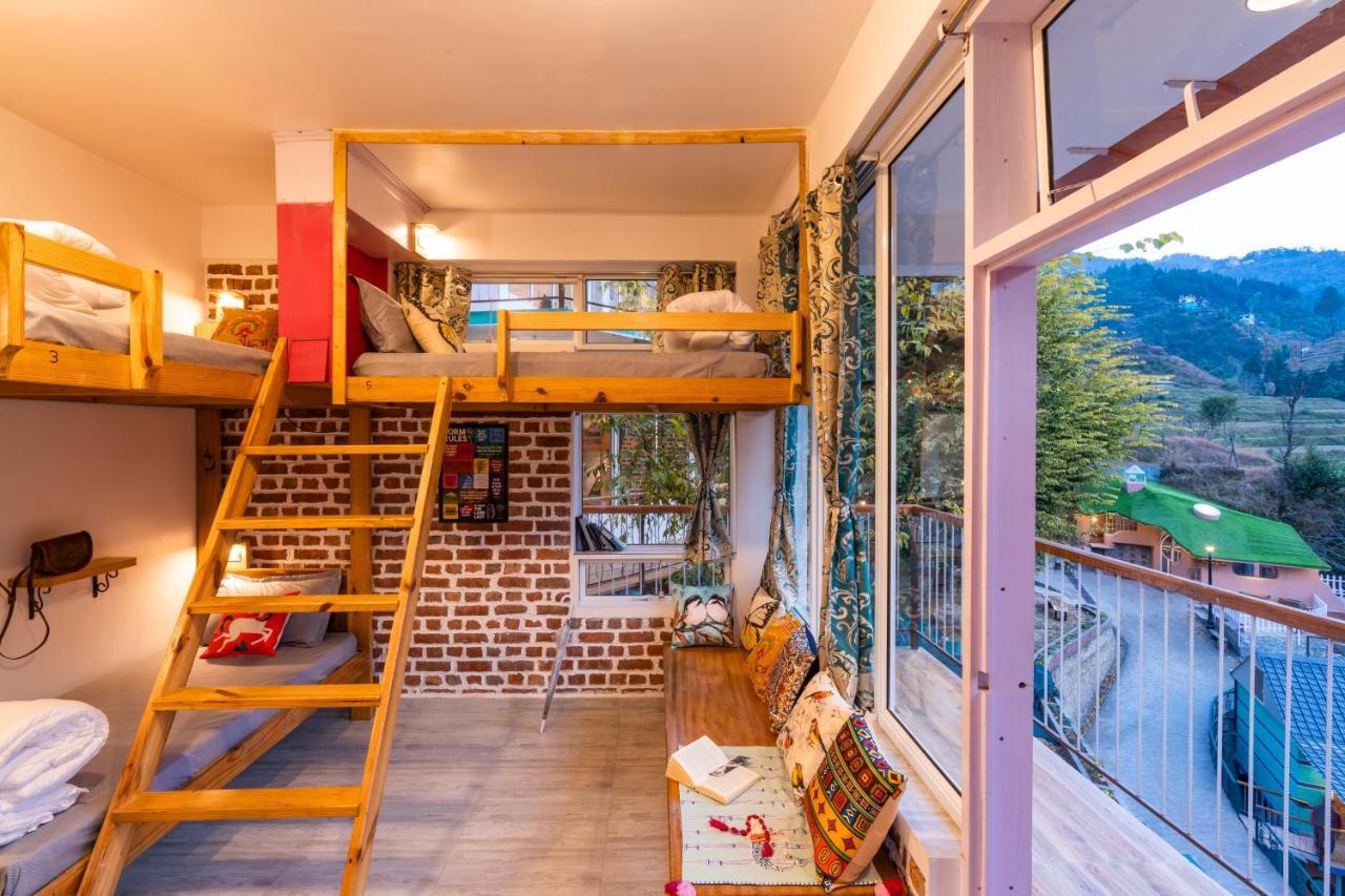 Zostel Plus Mussoorie- Kempty Exterior photo